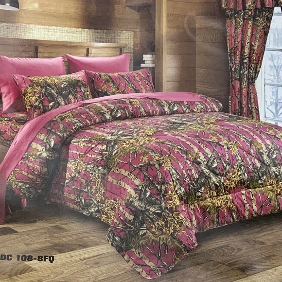 Regal Comfort Other - Hot Pink Camo Camouflage Full Queen Size Comforter